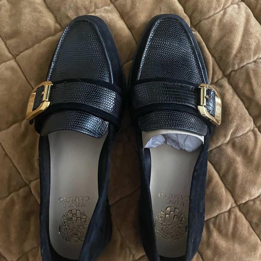 Vince Camuto Loafers 7.5 - Picture 2 of 4